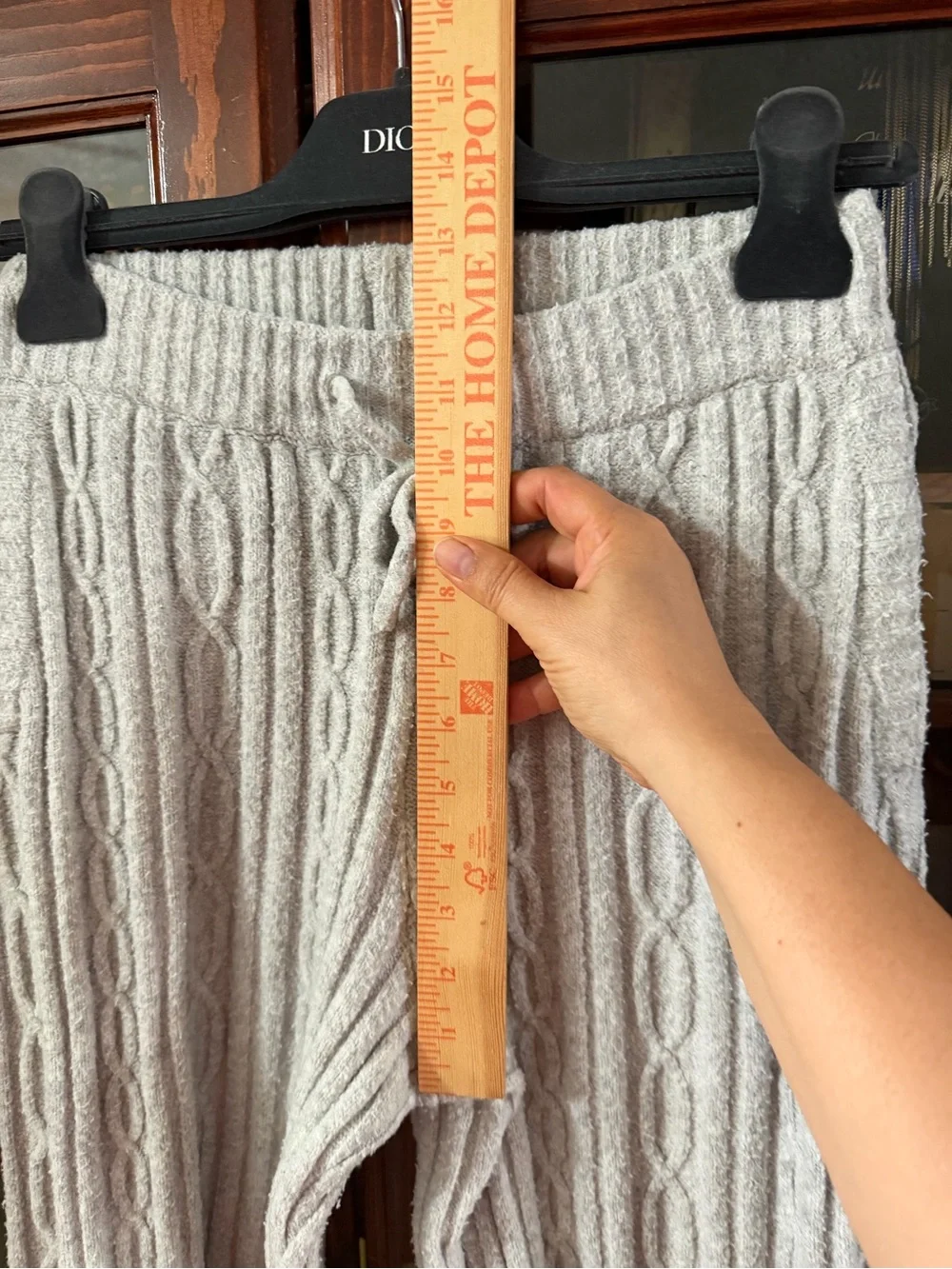ALO Yoga cozy cable